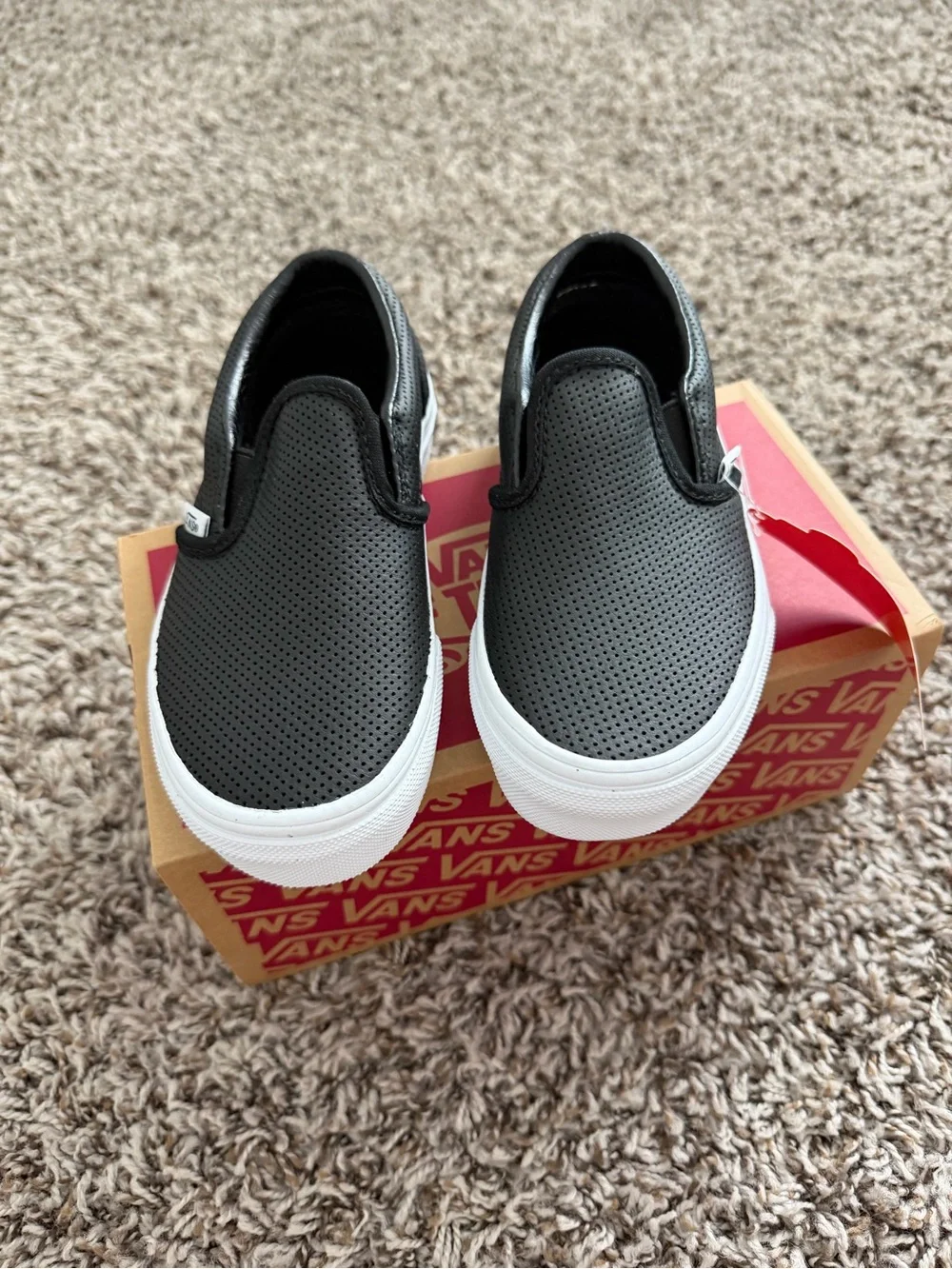 Vans kids classic leather slip on